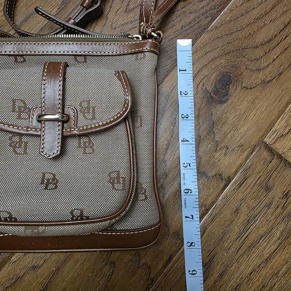 Dooney & Bourke Crossbody Bag Tan/Brown - Picture 6 of 7